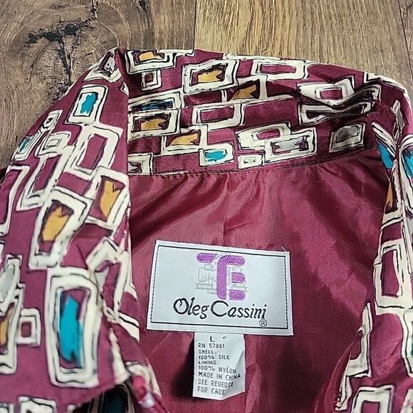 Oleg Cassini Shirt Jacket Womens Large Burgundy Geometric 100% Silk Full Zip - Picture 8 of 8